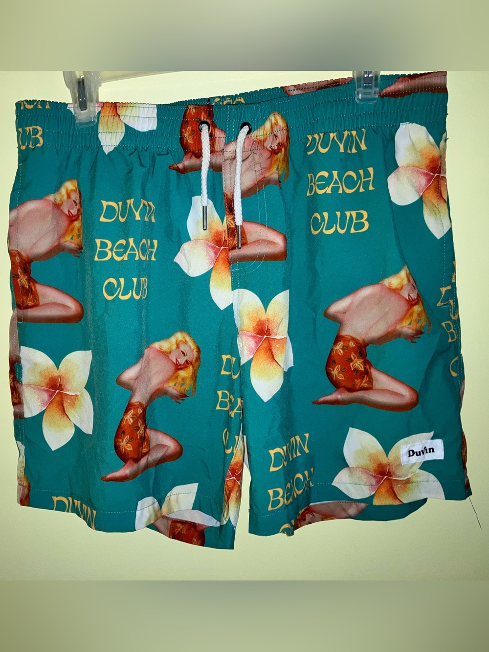 Duvin mens swim shorts tropical pin up girl beach club trunks bathing suit Sz XL